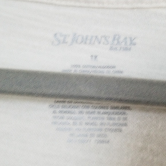 Top - Picture 3 of 3